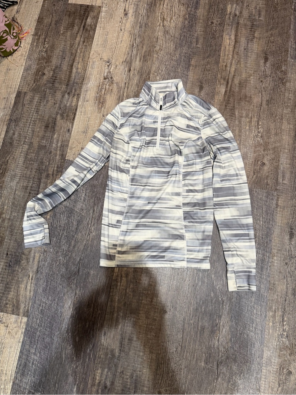 Xersion Gray & White Striped Quarter-Zip Lightweight Pullover